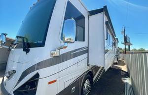 A-5 Luxury 41',King Bed, 1.5 Bath, Diesel- Sleep 7
