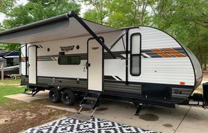 The One Weekend Cozy little Camper
