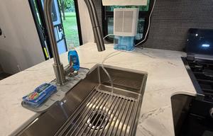 2022 | Mallard | Sleeps 6 | We Deliver & Set up!