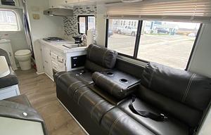 1991 Toyota Winnebago Toye - Newly Updated!!