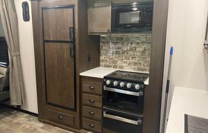 2021 Forest River RV XLR Hyper Lite 2815 RV rental photo 13