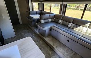 2024 Forest River RV Salem Cruise Lite T273QBXL RV rental photo 2