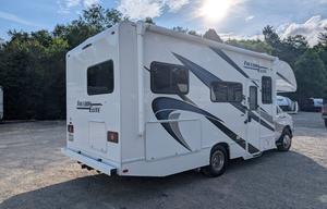 Freedom Elite | Cozy and Easy to Drive Class C RV