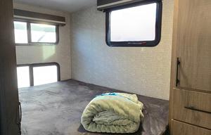 Voyager - Luxury 34ft trailer with 2 rooms & solar