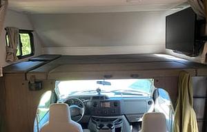 “VROOMY”  Is Ready For Your Family Get Away!!!