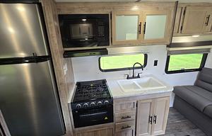 2024 Gulf Stream Ameri-lite 26BHG (#22)