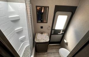 2021 Jay Flight SLX 8 324BDS RV rental photo 3