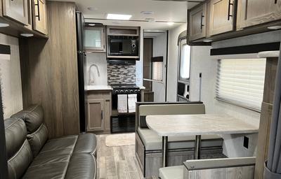 2021 Gulf Stream RV Conquest SE