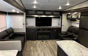 2022 Shasta RVs Phoenix Lite 30BH *Bunkhouse*