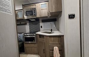 2020 Palomino Puma XLE Lite 25TFC Toy Hauler
