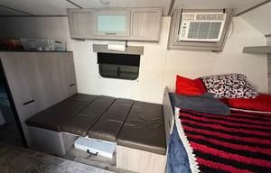 2022 Dutchmen RV Coleman 17B RV rental photo 6