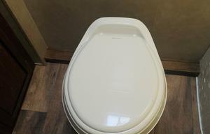 2016 Forest River RV Wildwood X-Lite 241QBXL