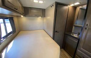 2018 Thor Motor Coach Majestic 23A.
