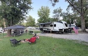Ryan and Emily’s family friendly camper rental