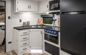 Time Off...2024 Venture RV Stratus Sport SR289VBHS