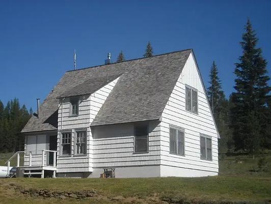 001, Loop: AREA CLEARWATER BIG HOUSE