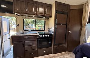 2019 Thor Motor Coach Four Winds Sprinter 24BL