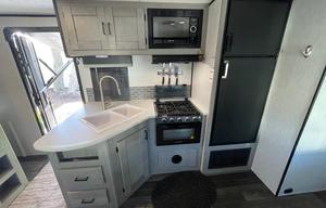 2021 Heartland Mallard M 32