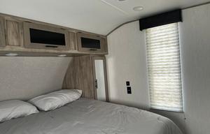2021 Cherokee Alpha Wolf 26RB-L RV rental photo 21