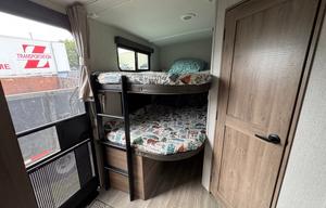 Grand Design Imagine 2800BH Family Travel Trailer