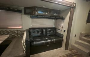 2017 Palomino Puma Fifth Wheel | Bunkhouse |