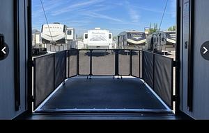 2019 Vengeance Rogue 324A13 RV rental photo 13