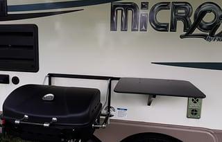 2016 Forest River Flagstaff Micro Lite 25BHS