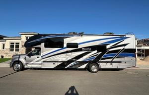 2022 Thor Motor Coach Omni BH35