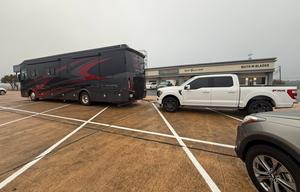 2022 Tiffin Motorhomes Allegro RED 360 38 KA RV rental photo 3