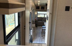 Pet friendly! clean cozy & ready for adventure