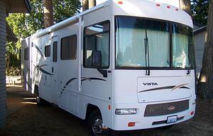 2007 Winnebago Vista 33T