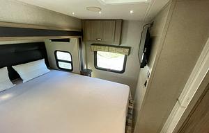 2017 Isata 3, Diesel, Auto-level, Fully Loaded.