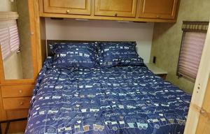 2008 Winnebago Vista 33T