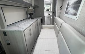 2024 NEW Thor Compass AWD Class B+