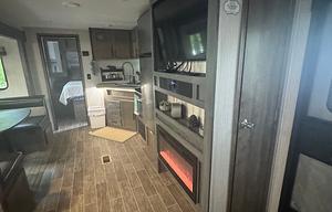 Jenny's Creek Camper Rental