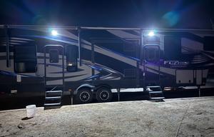 Steele’s Keystone Fuzion345 5thWheel Delivery only