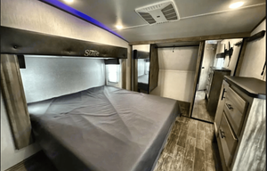 Luxury Family Arctic Wolf Sleeps 8