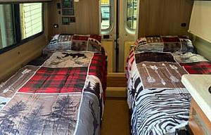 The Cozy Cruiser-Pet Friendly!