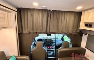 Forest River RV Sunseeker LE 3250DSLE Ford