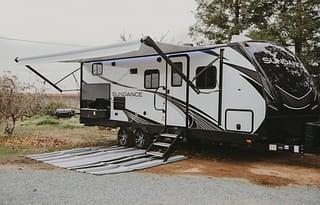 Heartland Sundance Ultra Lite 241BH (Loaded!)