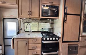 2020 beautiful motorhome 25 ft class C