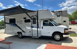 Dakota | Memory Making, Easy to Handle Motorhome