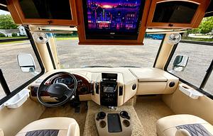 2011 Thor Motor Coach Windsport 30Q