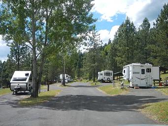 Camping loop at Dent Acres