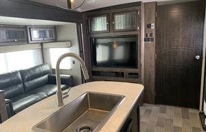 2019 Luxury Travel Trailer w/ Bunk Room house!
