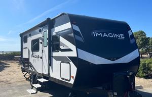 Luxury Family Camping with Bunks & Outdoor Kitchen