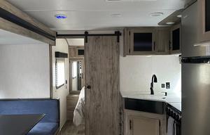 2021 Cherokee Alpha Wolf 26RB-L RV rental photo 19