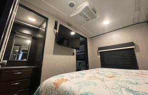 Spacious Family Bunkhouse