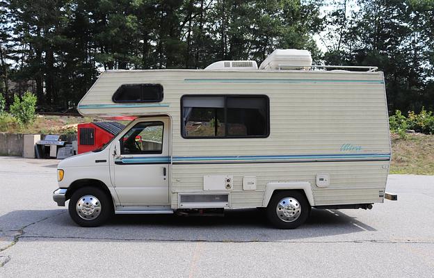 1993 Excellent shape Gulf Stream RV ultra  21'