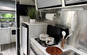 Magnolia 2-AIRSTREAM Bambi Sport 22 *FULLY Loaded*